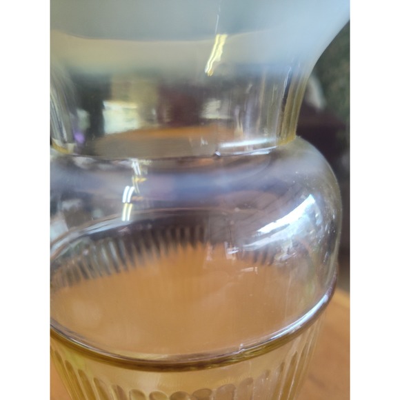 Yellow Fenton Adam's‎ Rib Pattern 9.5" Vase - Picture 5 of 7